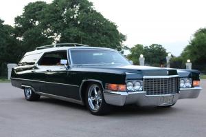 Cadillac DeVille 9-passenger Station Wagon by WISCO 1969 года 